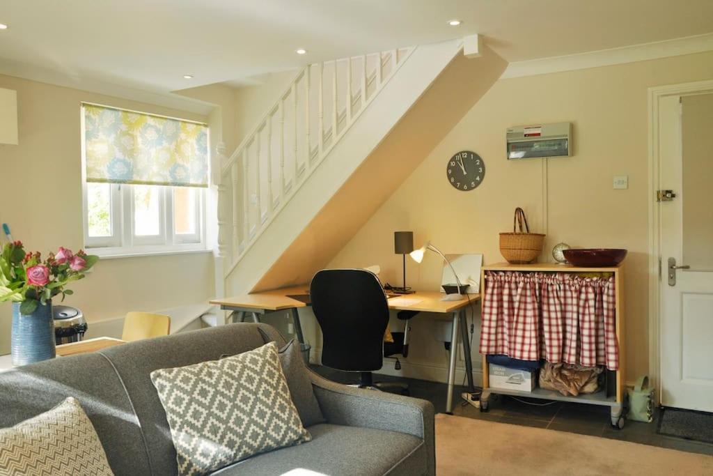 Trinidad, 45 School Road, Coach House Apartment Birmingham