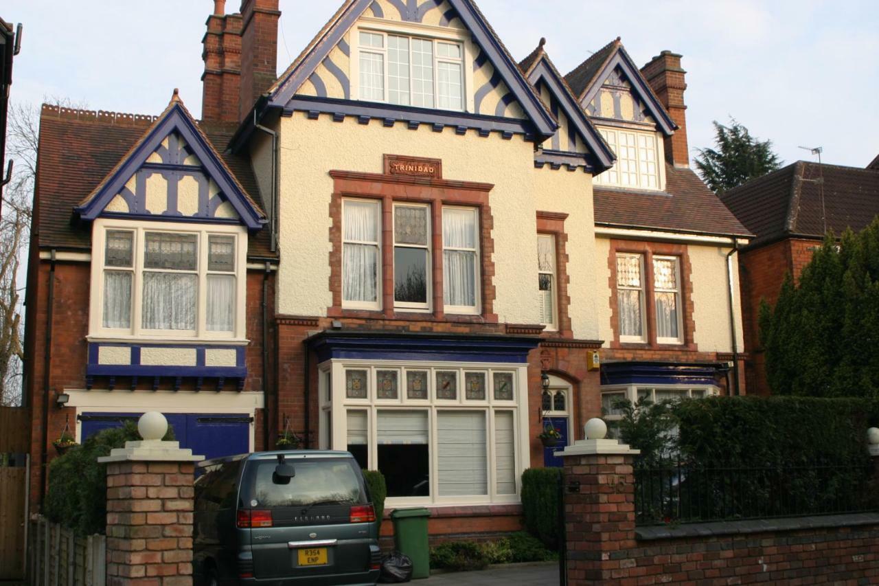 Trinidad, 45 School Road, Coach House * Birmingham