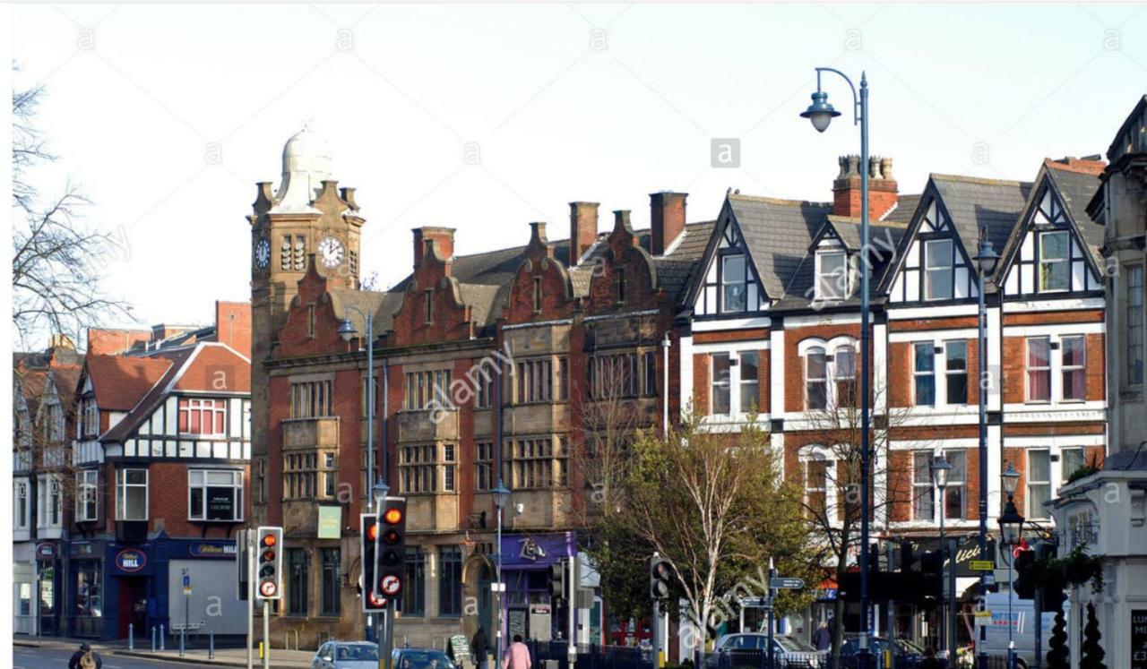 Trinidad, 45 School Road, Coach House * Birmingham