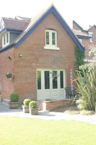 Trinidad, 45 School Road, Coach House Apartment
